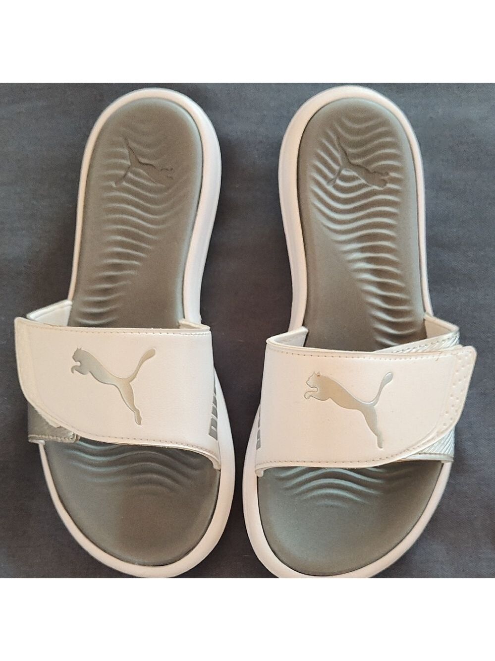 Puma White and Gray Slide Sandals T